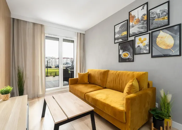 Spacious Niemena With Free Garage By Renters