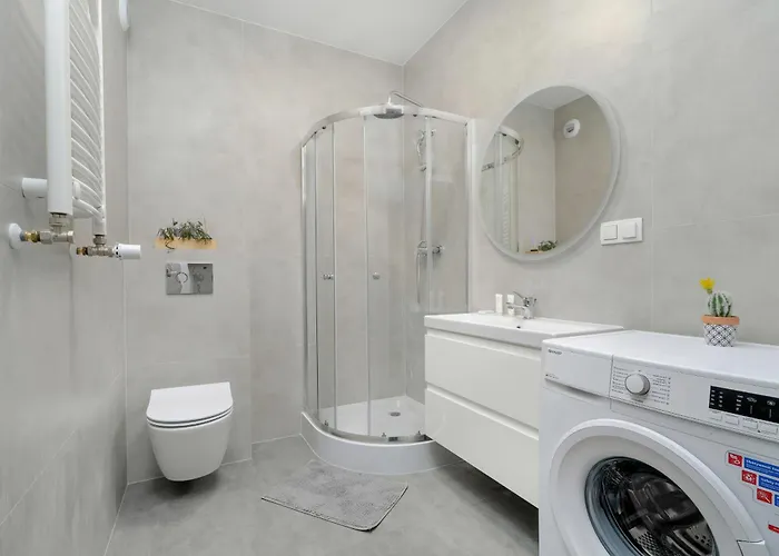 Lejlighed Spacious Niemena With Free Garage By Renters Poznań