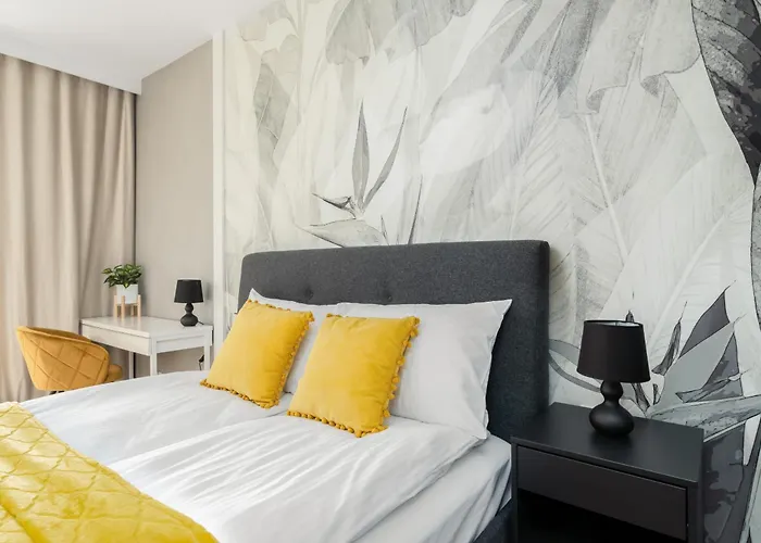 Spacious Niemena With Free Garage By Renters * Poznań